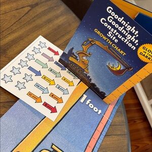 Growth Chart Book Goodnight, Goodnight, Construction Site Glow in the Dark
